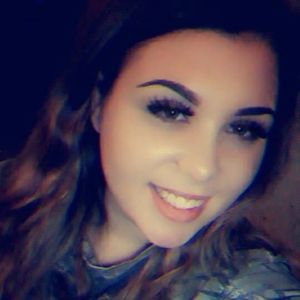 Meet your Posher, Adriauna gaileena